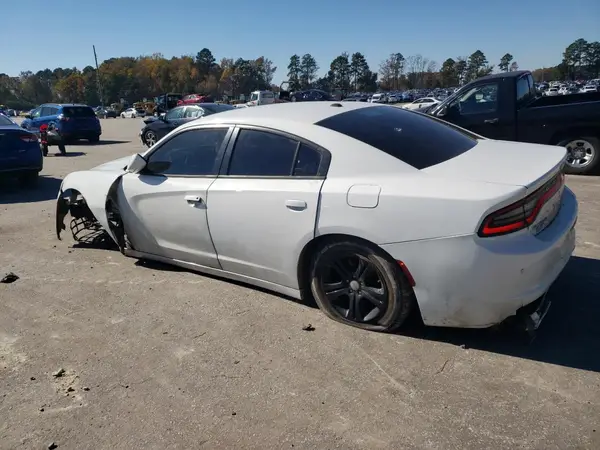 2C3CDXBG7KH752950 2019 DODGE CHARGER - Image 2