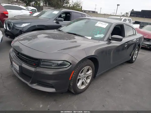 2C3CDXBG7KH753872 2019 DODGE CHARGER - Image 2