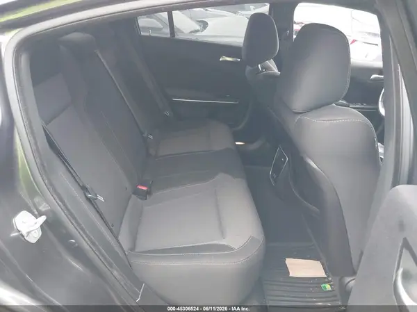 2C3CDXBG7KH753872 2019 DODGE CHARGER - Image 8