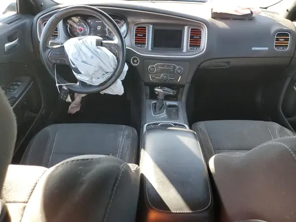 2C3CDXBG7KH758585 2019 DODGE CHARGER - Image 8