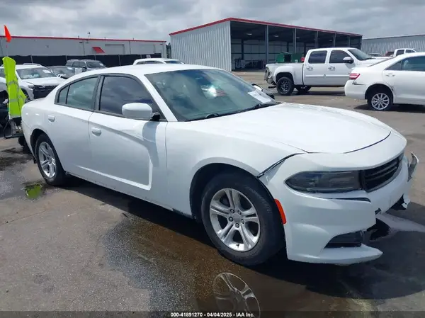 2C3CDXBG7LH100685 2020 DODGE CHARGER - Image 1