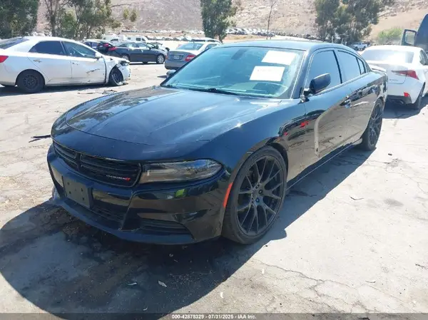 2C3CDXBG7LH102257 2020 DODGE CHARGER - Image 2