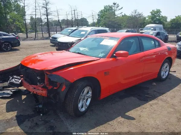 2C3CDXBG7LH123786 2020 DODGE CHARGER - Image 2