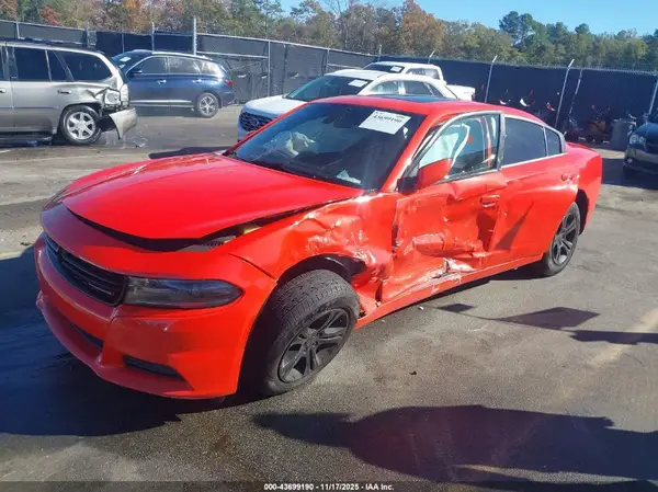 2C3CDXBG7LH135579 2020 DODGE CHARGER - Image 2