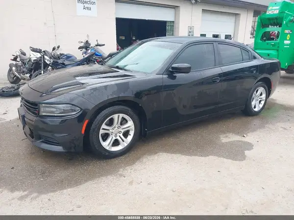 2C3CDXBG7LH165763 2020 DODGE CHARGER - Image 2