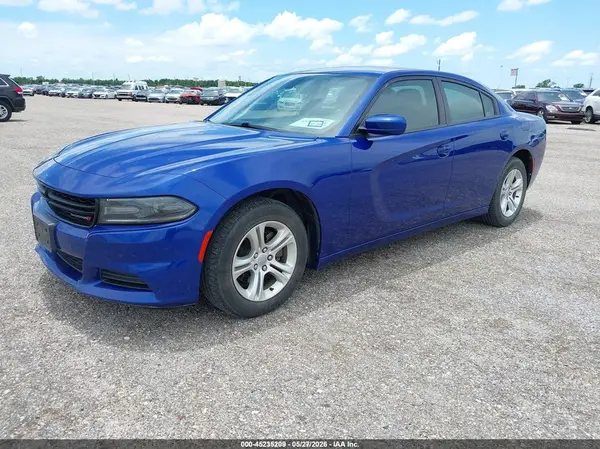 2C3CDXBG7LH190159 2020 DODGE CHARGER - Image 2