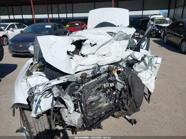 2C3CDXBG7LH193062 2020 DODGE CHARGER - Image 2