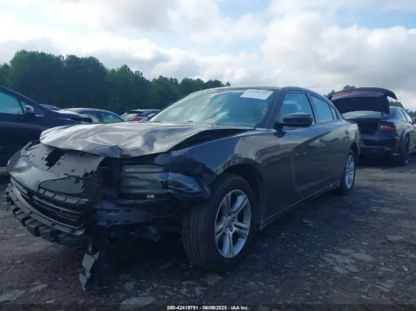 2C3CDXBG7LH211608 2020 DODGE CHARGER - Image 2