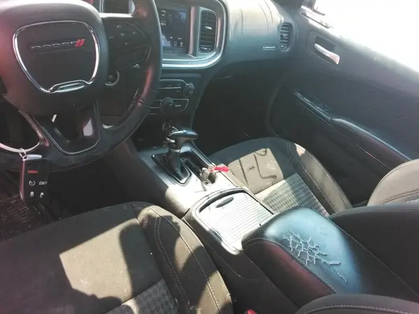 2C3CDXBG7LH228487 2020 DODGE CHARGER - Image 8