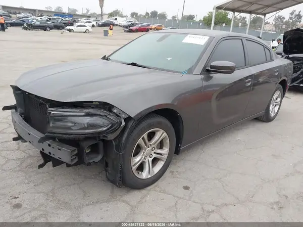 2C3CDXBG7LH229333 2020 DODGE CHARGER - Image 2