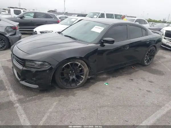 2C3CDXBG7LH234340 2020 DODGE CHARGER - Image 2