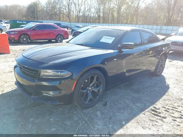 2C3CDXBG7LH238226 2020 DODGE CHARGER - Image 2