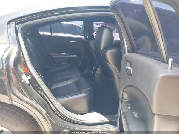 2C3CDXBG7LH244060 2020 DODGE CHARGER - Image 8