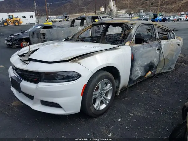 2C3CDXBG7NH224538 2022 DODGE CHARGER - Image 2
