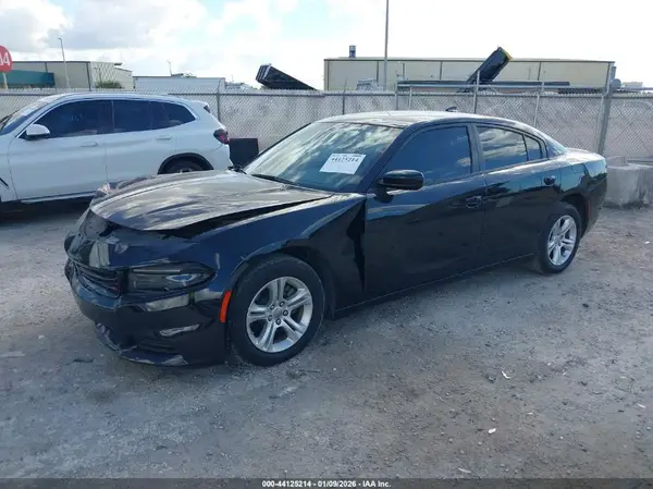 2C3CDXBG7PH528763 2023 DODGE CHARGER - Image 2