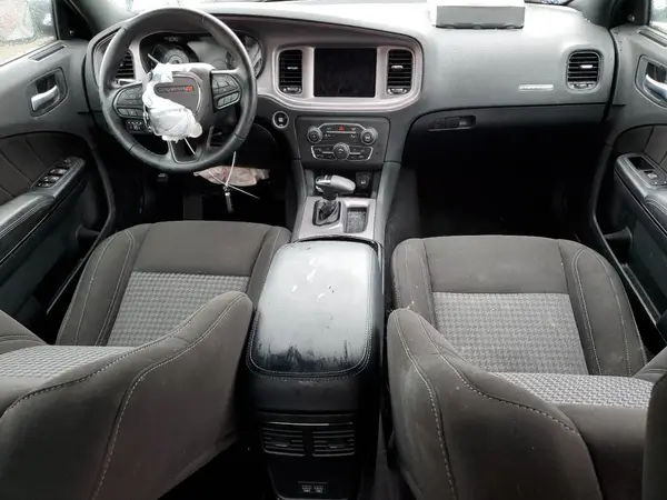 2C3CDXBG7PH556823 2023 DODGE CHARGER - Image 8