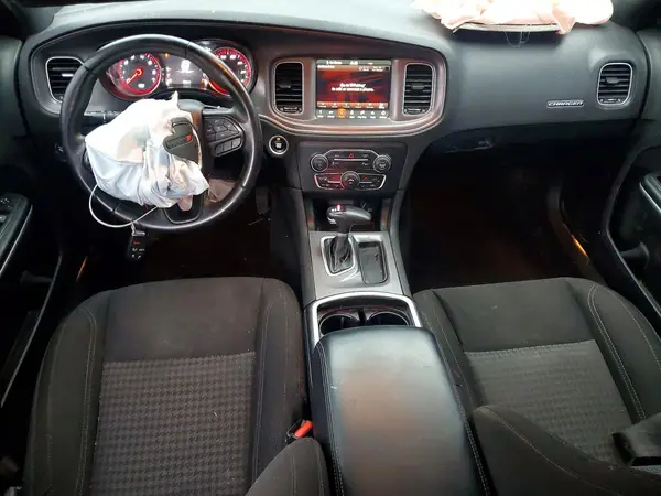 2C3CDXBG7PH575873 2023 DODGE CHARGER - Image 8