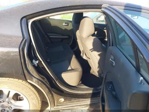 2C3CDXBG7PH635019 2023 DODGE CHARGER - Image 8