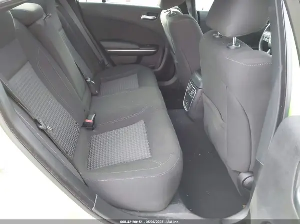 2C3CDXBG7PH699447 2023 DODGE CHARGER - Image 8