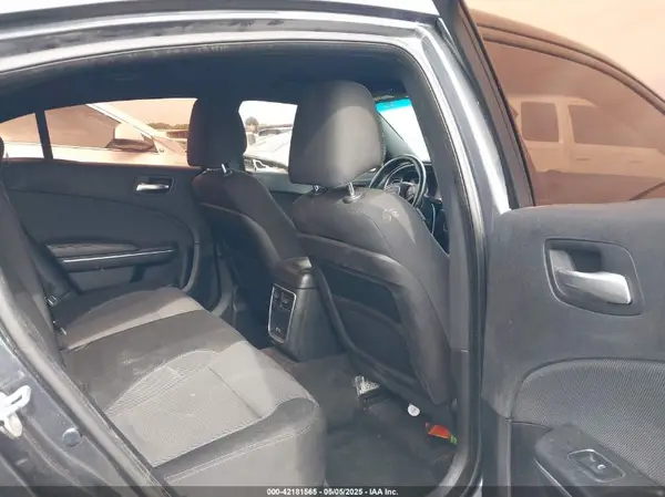 2C3CDXBG8GH108820 2016 DODGE CHARGER - Image 8