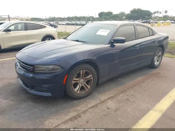 2C3CDXBG8GH140344 2016 DODGE CHARGER - Image 2