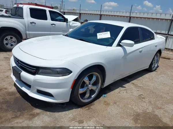 2C3CDXBG8GH186255 2016 DODGE CHARGER - Image 2