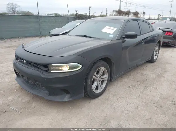 2C3CDXBG8GH188202 2016 DODGE CHARGER - Image 2