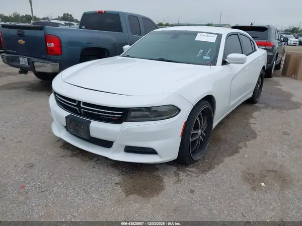 2C3CDXBG8GH199068 2016 DODGE CHARGER - Image 2