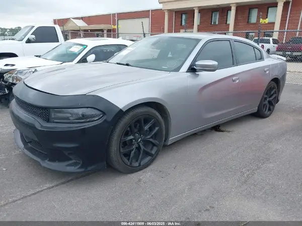 2C3CDXBG8HH546321 2017 DODGE CHARGER - Image 2