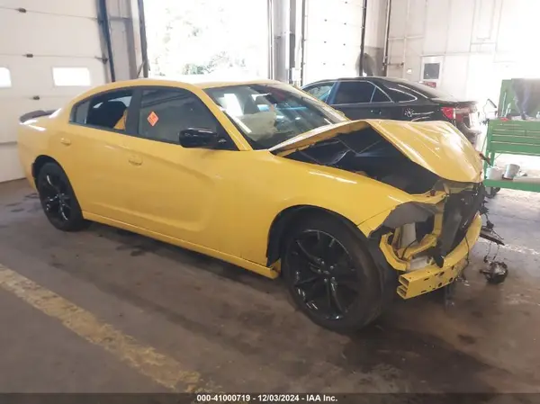 2C3CDXBG8HH553673 2017 DODGE CHARGER - Image 1