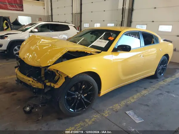 2C3CDXBG8HH553673 2017 DODGE CHARGER - Image 2