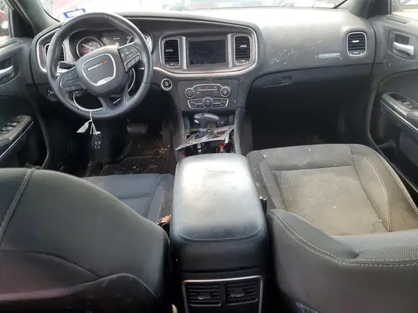 2C3CDXBG8JH150945 2018 DODGE CHARGER - Image 8