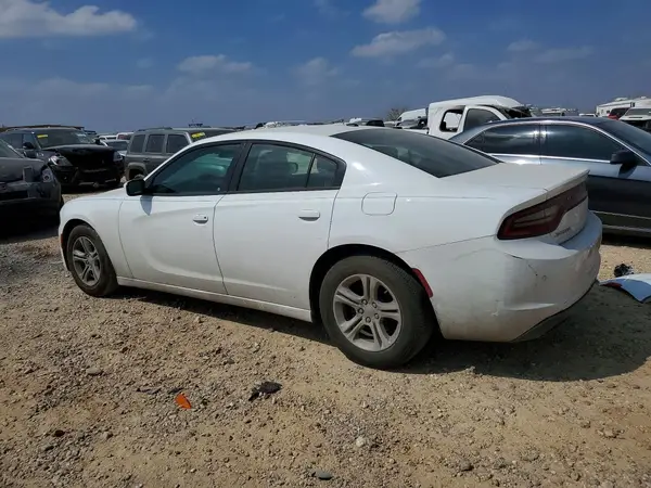 2C3CDXBG8JH174033 2018 DODGE CHARGER - Image 2