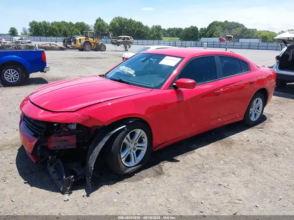 2C3CDXBG8JH180348 2018 DODGE CHARGER - Image 2