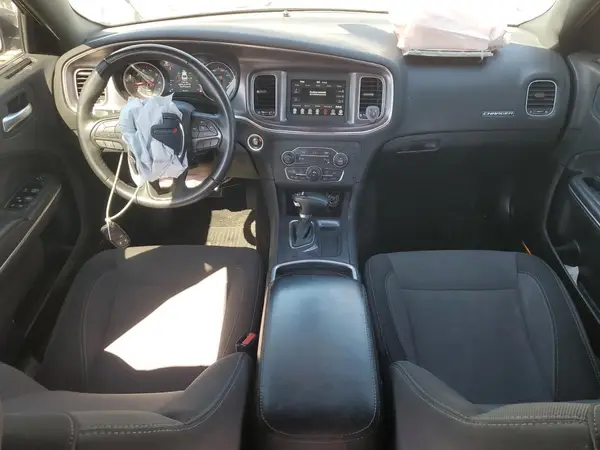 2C3CDXBG8JH239382 2018 DODGE CHARGER - Image 8