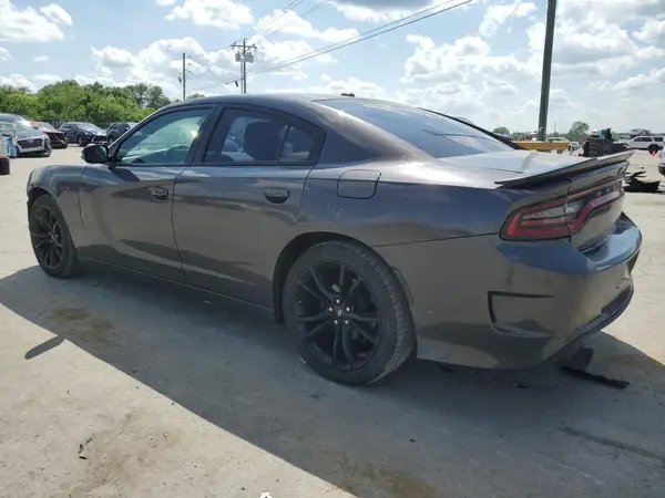 2C3CDXBG8JH297766 2018 DODGE CHARGER - Image 2