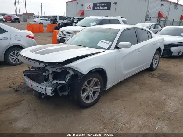 2C3CDXBG8JH309382 2018 DODGE CHARGER - Image 2