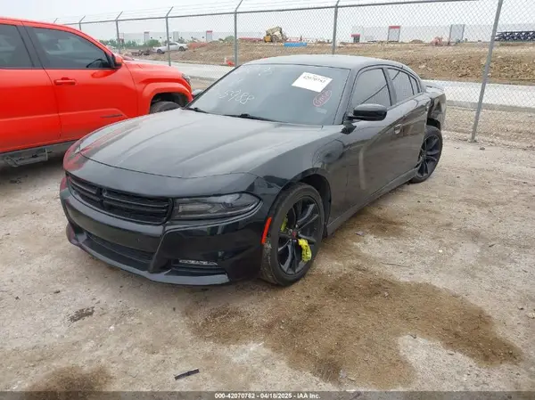 2C3CDXBG8JH312346 2018 DODGE CHARGER - Image 2