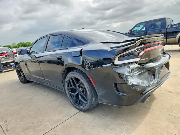 2C3CDXBG8JH329194 2018 DODGE CHARGER - Image 2