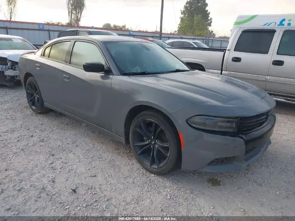 2C3CDXBG8JH329213 2018 DODGE CHARGER - Image 1