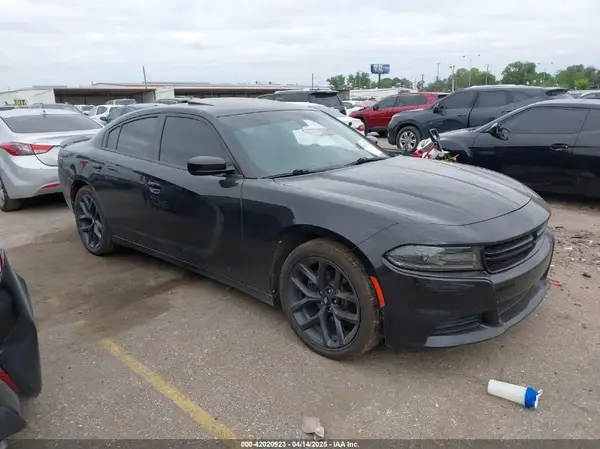 2C3CDXBG8KH588172 2019 DODGE CHARGER - Image 1