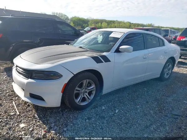 2C3CDXBG8KH628234 2019 DODGE CHARGER - Image 2