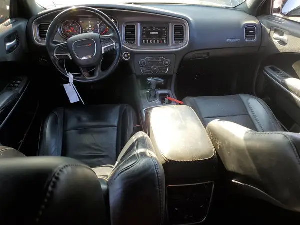 2C3CDXBG8KH653036 2019 DODGE CHARGER - Image 8