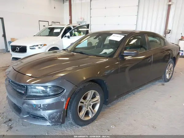 2C3CDXBG8KH657524 2019 DODGE CHARGER - Image 2