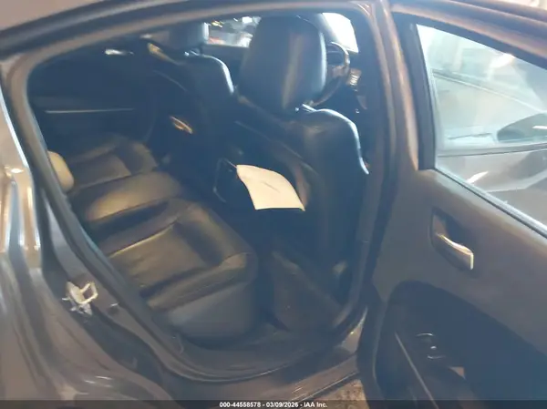 2C3CDXBG8KH657524 2019 DODGE CHARGER - Image 8