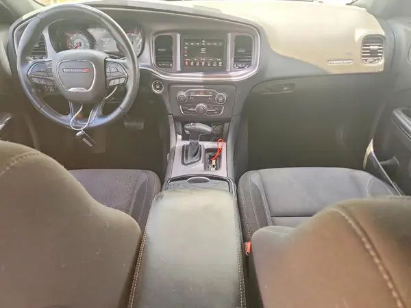 2C3CDXBG8KH673514 2019 DODGE CHARGER - Image 8
