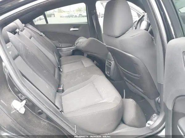 2C3CDXBG8KH692645 2019 DODGE CHARGER - Image 8
