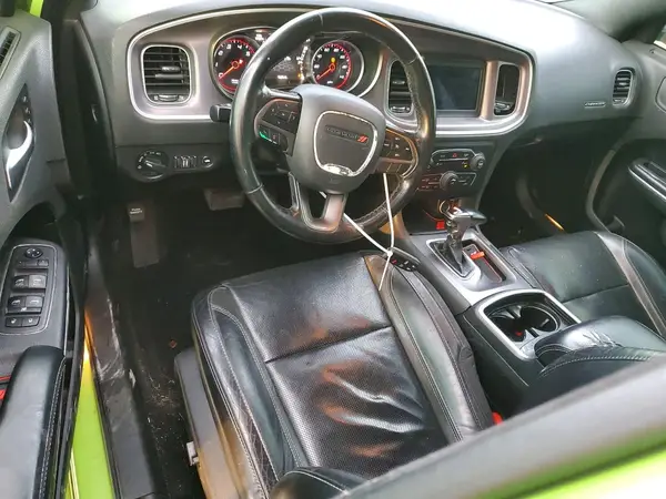 2C3CDXBG8KH695576 2019 DODGE CHARGER - Image 8