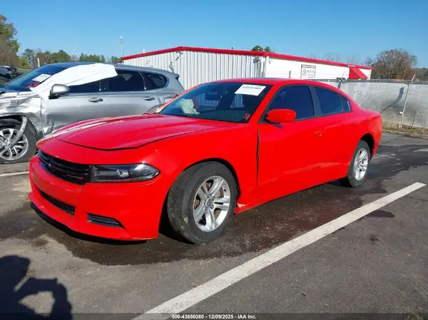 2C3CDXBG8KH696369 2019 DODGE CHARGER - Image 2