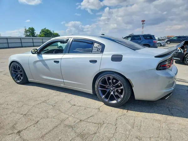 2C3CDXBG8KH700064 2019 DODGE CHARGER - Image 2